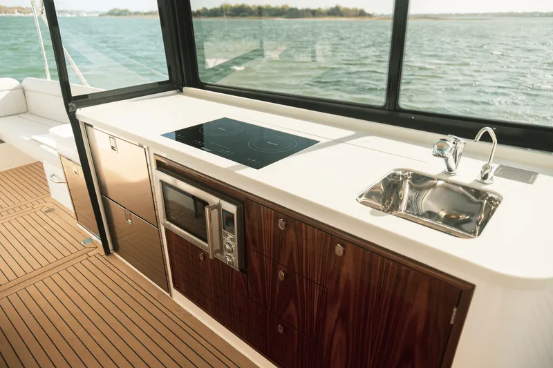 Slide: The Image of MJM 4 2025 - 30