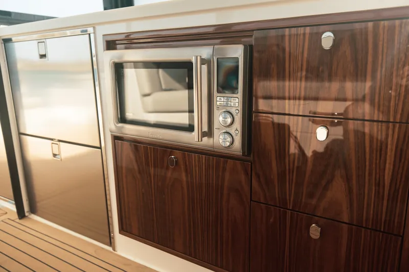 Slide: The Image of MJM 4 2025 - 31