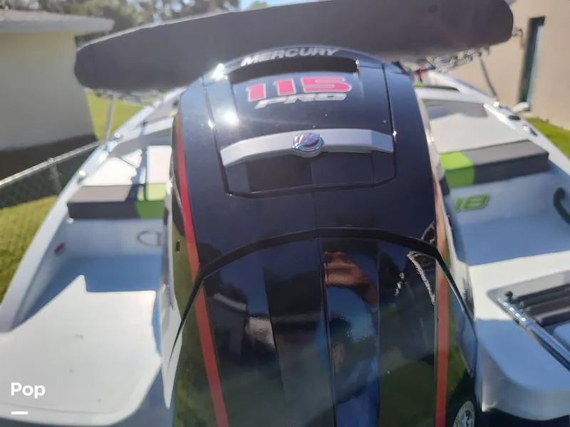 Slide: The Image of Tahoe T18 2022 - 13312205