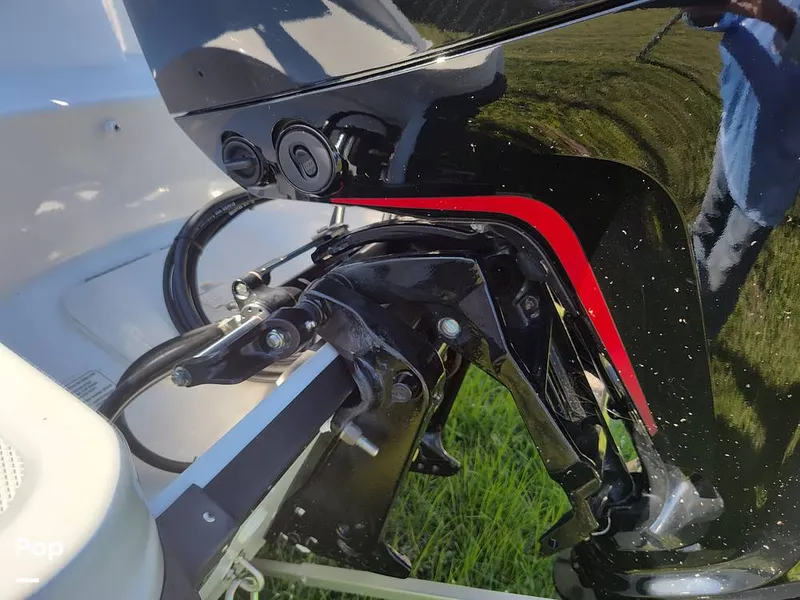 Slide: The Image of Tahoe T18 2022 - 13312207