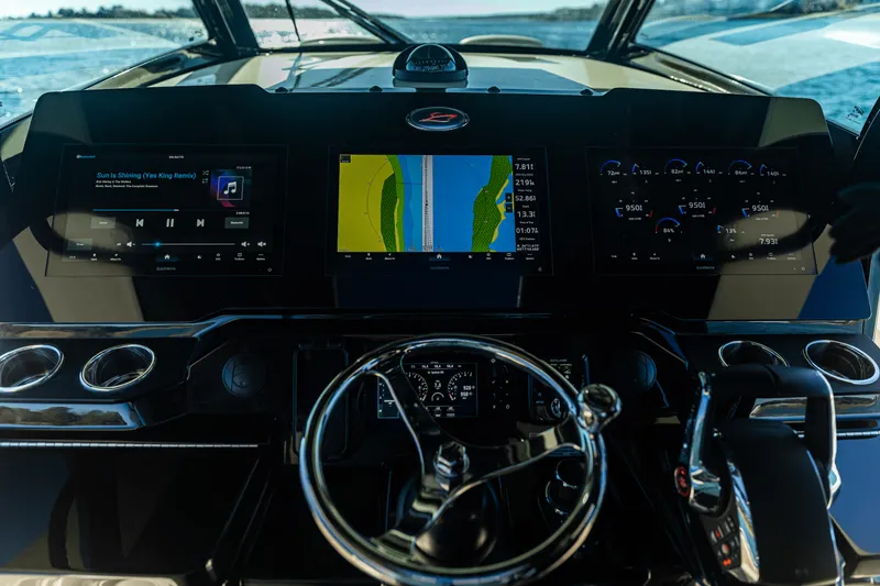 Slide: The Image of Scout 377 LXF 2025 - 31