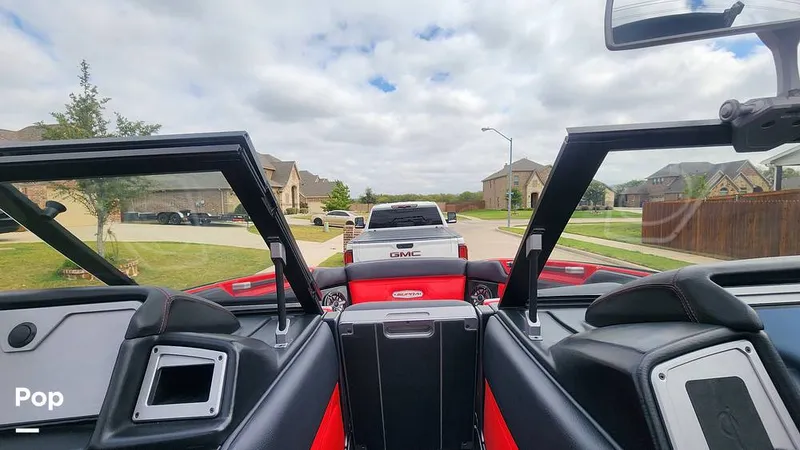 Slide: The Image of Windshield - Walk Through - 13281311