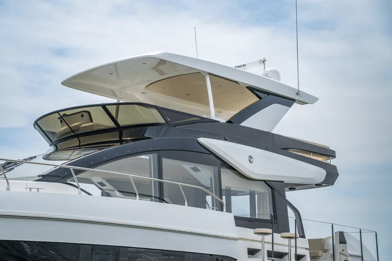 Slide: The Image of Cruisers Yachts 57 Fly 2025 - 15