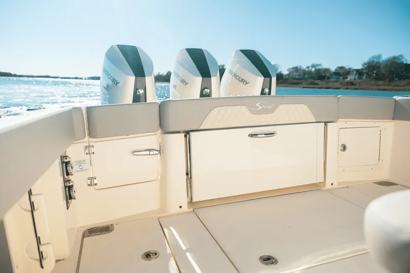 Slide: The Image of Scout 357 LXF 2025 - 18