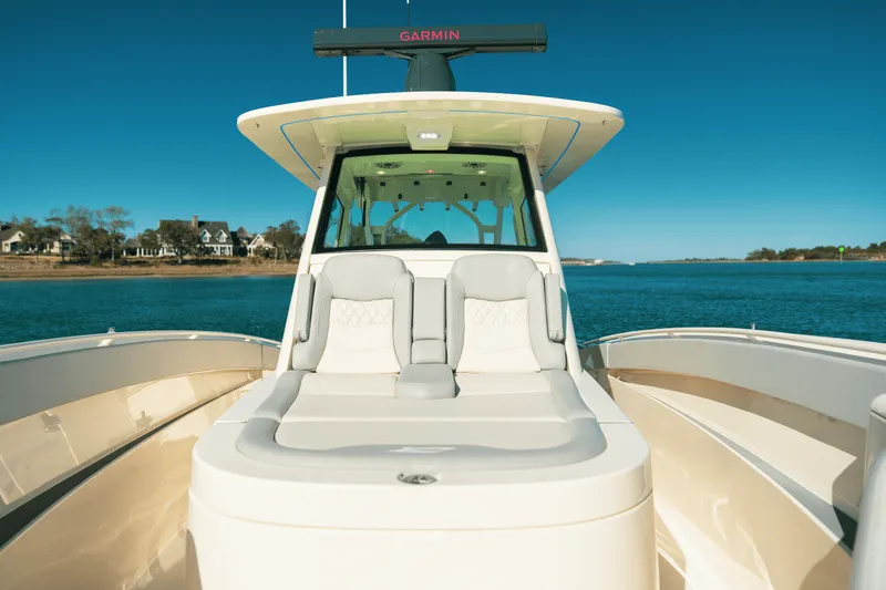 Slide: The Image of Scout 357 LXF 2025 - 34