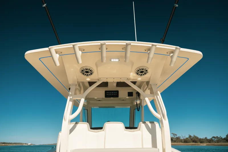 Slide: The Image of Scout 357 LXF 2025 - 42