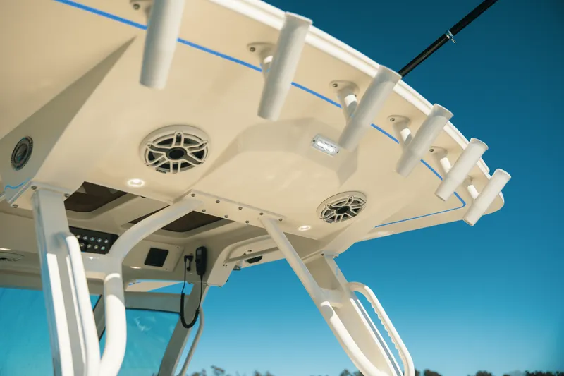 Slide: The Image of Scout 357 LXF 2025 - 43