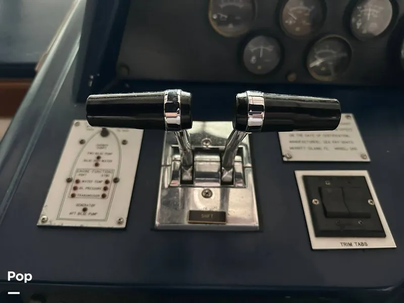 Slide: The Image of Sea Ray 340 Sundancer 1986 - 13210612