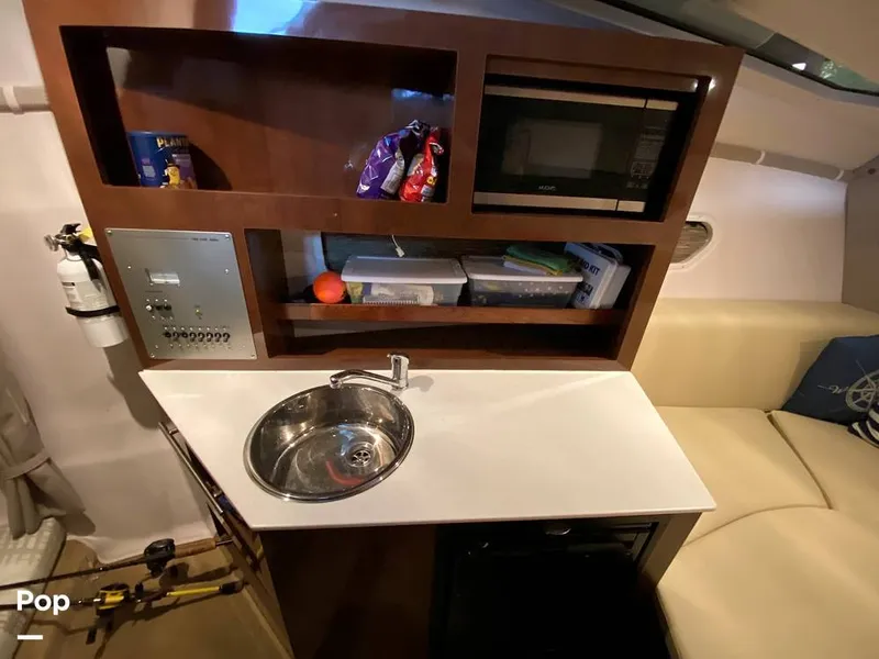 Slide: The Image of Four Winns Vista 255 2018 - 13534607