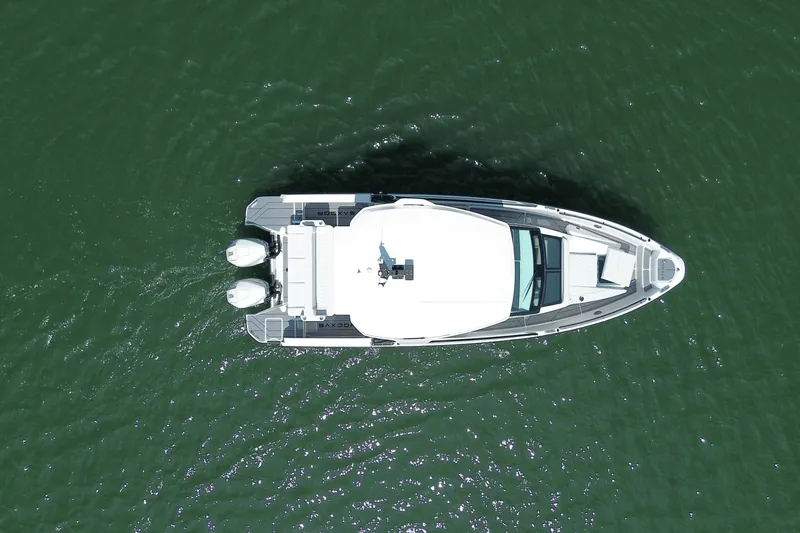 Slide: The Image of Saxdor 320 GTO 2025 - 12