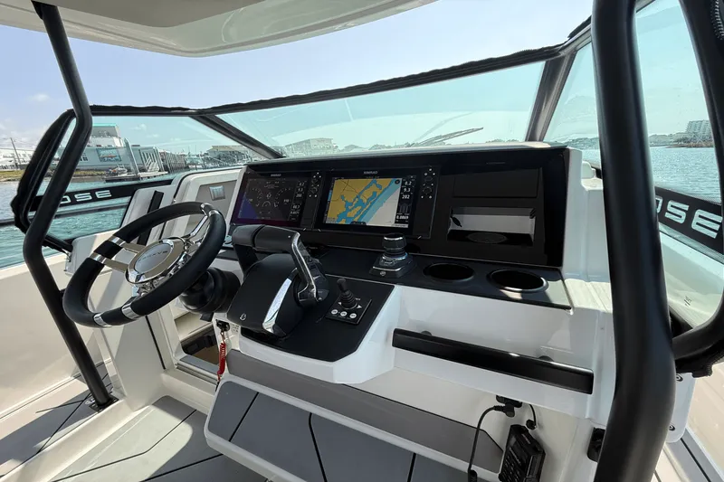 Slide: The Image of Saxdor 320 GTO 2025 - 33