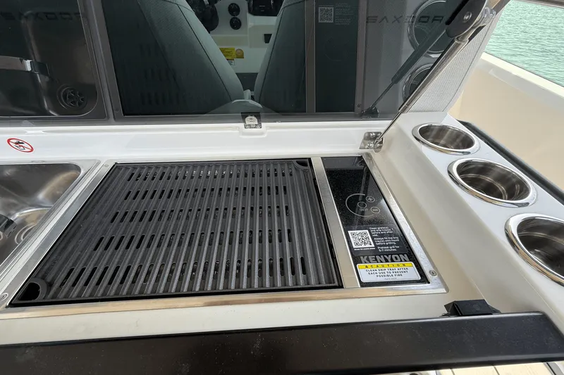 Slide: The Image of Saxdor 320 GTO 2025 - 37