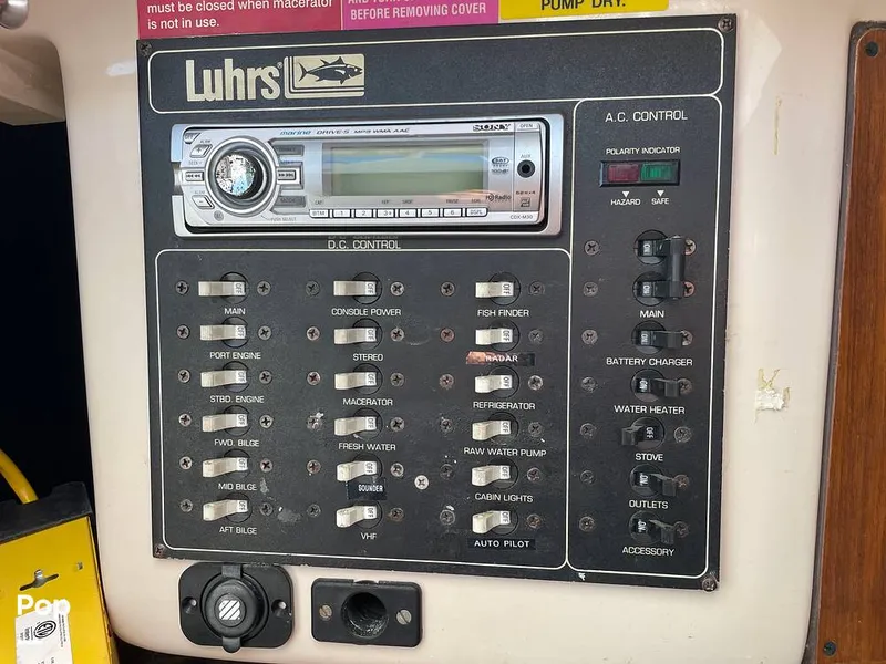 Slide: The Image of Luhrs Tournament 290 Open 1996 - 13996648