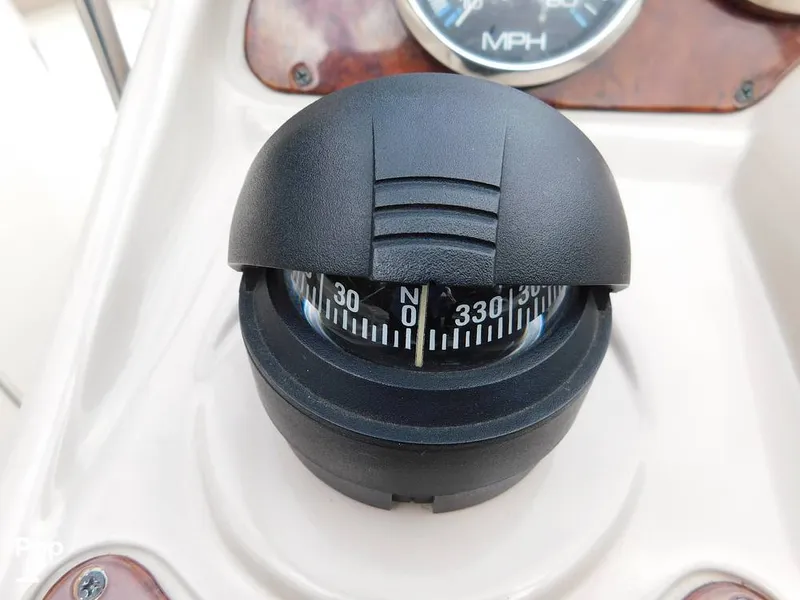 Slide: The Image of Compass - 13254251