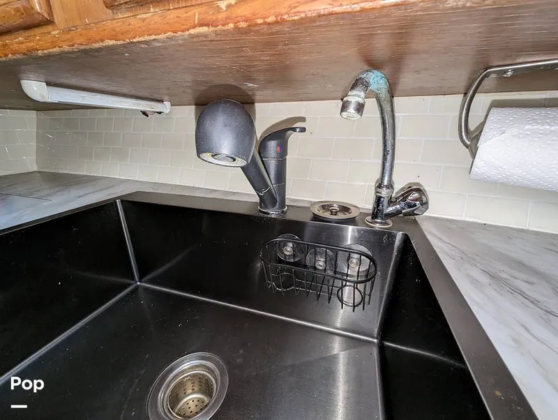 Slide: The Image of Chung Hwa 46 Present 1989 - 13209161