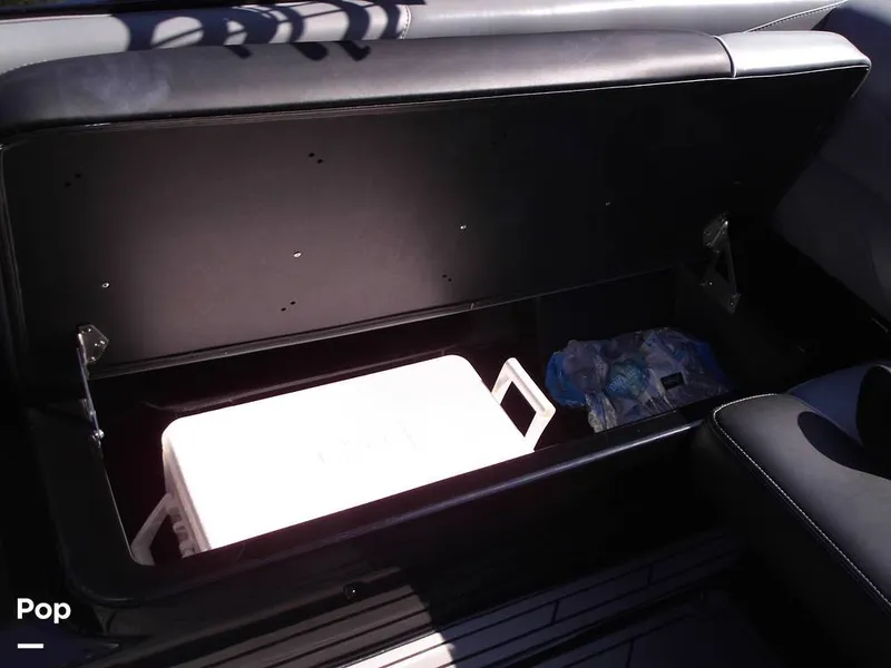 Slide: The Image of Great Storage Throughout - 13219823