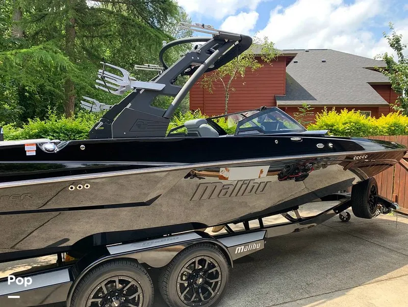 Slide: The Image of 2020 MALIBU WAKESETTER 22 MXZ - 13186340