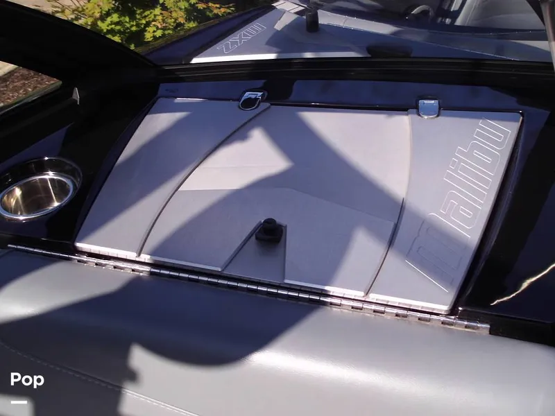 Slide: The Image of Glove Box - 13219716