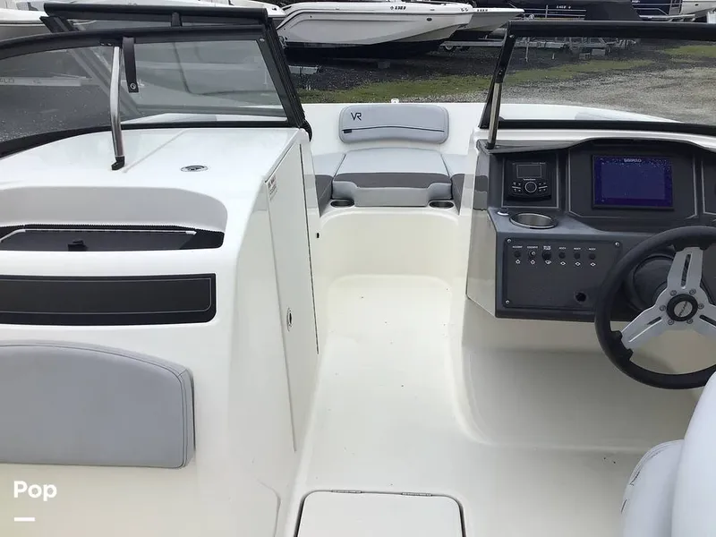 Slide: The Image of Bayliner VR6 OB 2023 - 16764593