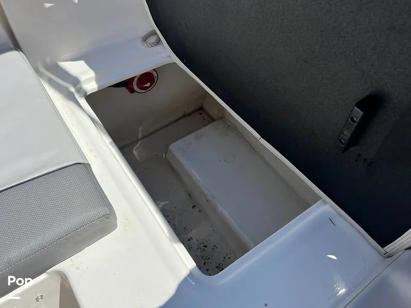 Slide: The Image of Battery Switch - 14684146