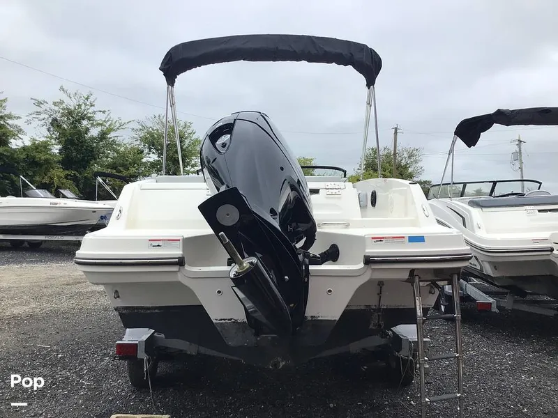 Slide: The Image of Bayliner VR6 OB 2023 - 16764558