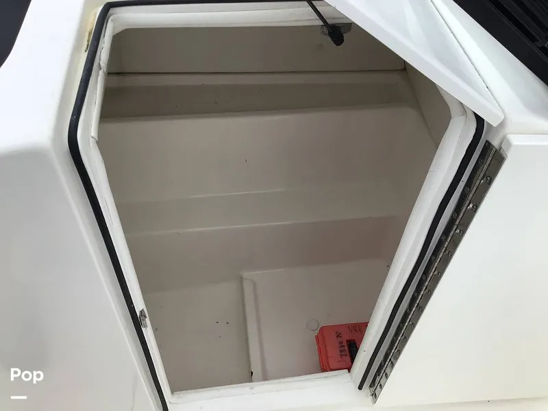 Slide: The Image of Bayliner VR6 OB 2023 - 16764595
