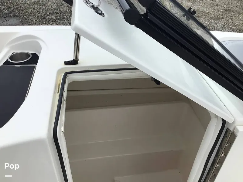 Slide: The Image of Bayliner VR6 OB 2023 - 16764597