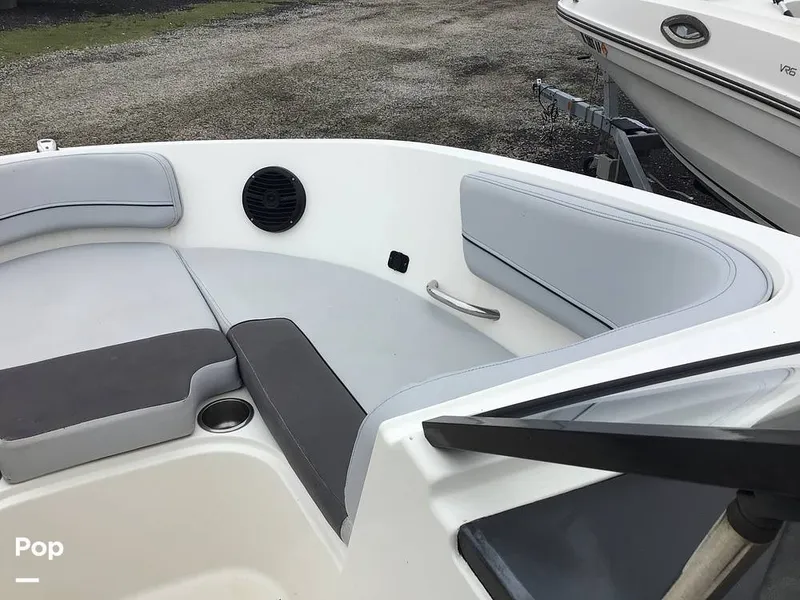 Slide: The Image of Bayliner VR6 OB 2023 - 16764600