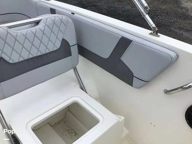 Slide: The Image of Bayliner VR6 OB 2023 - 16764588