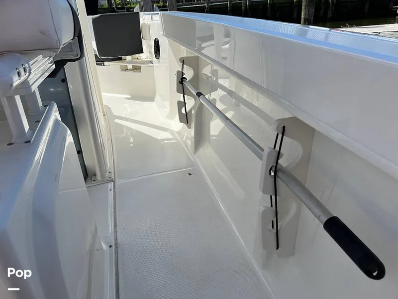 Slide: The Image of Floor Port Side - 14310383