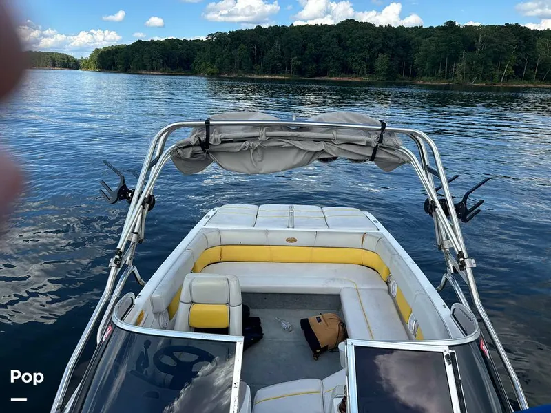 Slide: The Image of Supra LAUNCH 2002 - 14477904