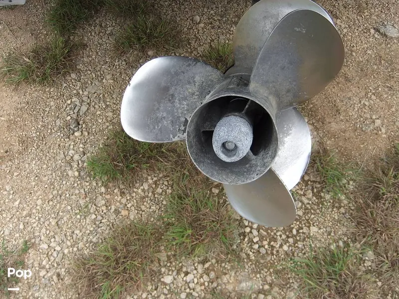 Slide: The Image of Sea Ray 240 Sundeck 2005 - 13269391