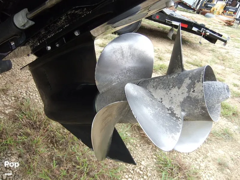 Slide: The Image of Sea Ray 240 Sundeck 2005 - 13269392