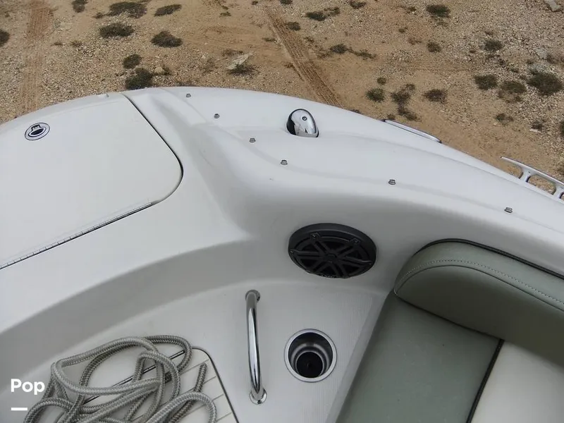 Slide: The Image of Sea Ray 240 Sundeck 2005 - 13269410