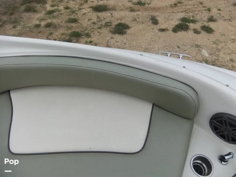 Slide: The Image of Sea Ray 240 Sundeck 2005 - 13269414