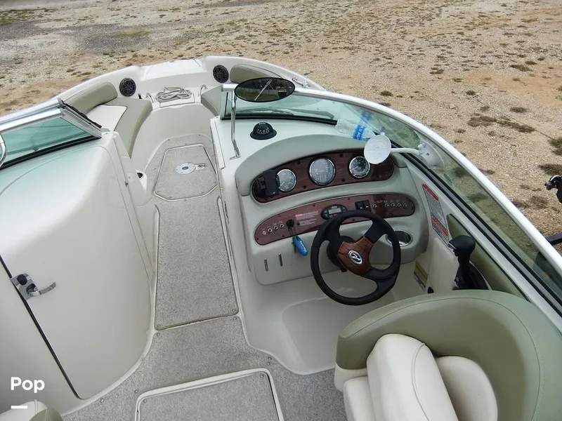 Slide: The Image of Sea Ray 240 Sundeck 2005 - 13269470