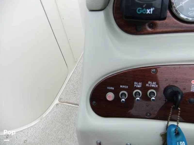 Slide: The Image of Sea Ray 240 Sundeck 2005 - 13269452