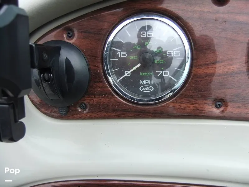 Slide: The Image of Sea Ray 240 Sundeck 2005 - 13269454