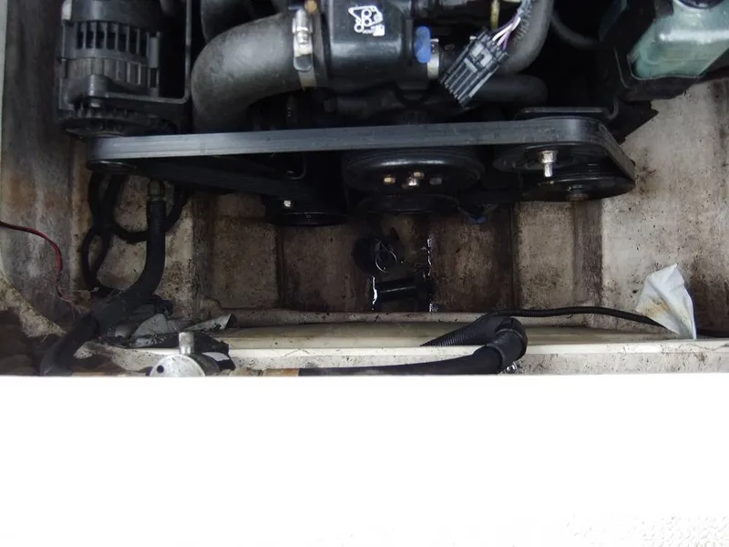 Slide: The Image of Sea Ray 240 Sundeck 2005 - 13269463