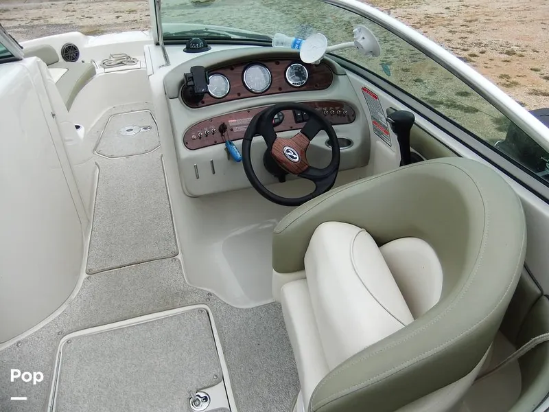 Slide: The Image of Sea Ray 240 Sundeck 2005 - 13269471