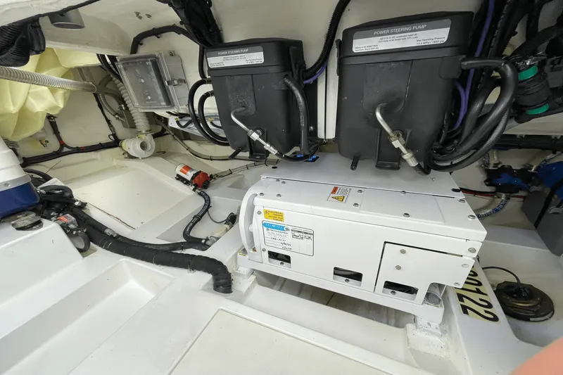 Slide: The Image of Galeon 325 GTO 2023 - 37