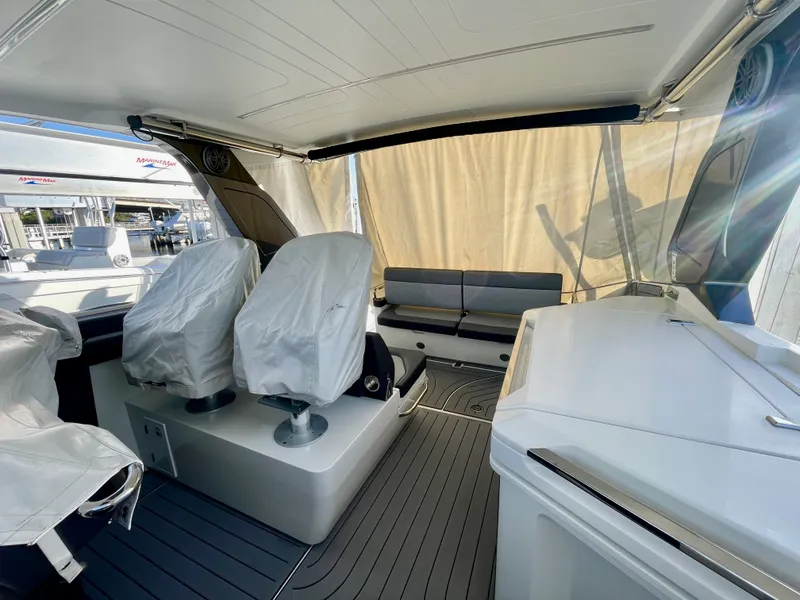 Slide: The Image of Galeon 325 GTO 2023 - 41