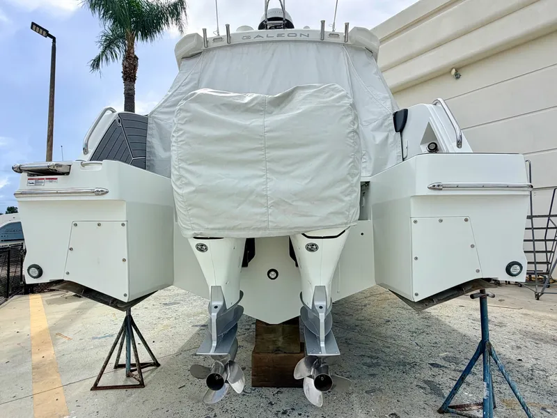 Slide: The Image of Galeon 325 GTO 2023 - 44