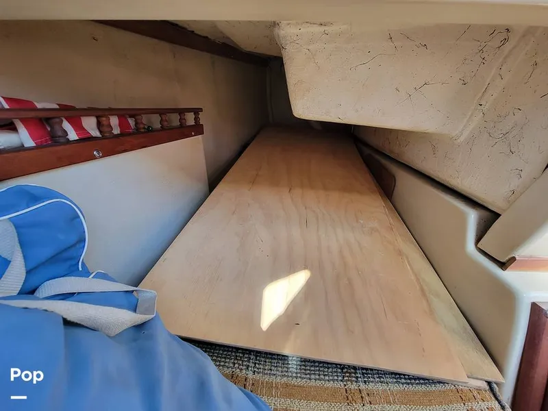 Slide: The Image of Catalina 27 Shoal 1982 - 13219060