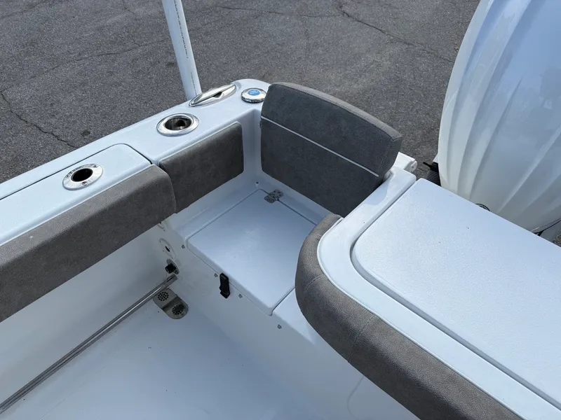 Slide: The Image of Sea Hunt Gamefish 27 CB 2025 - 13