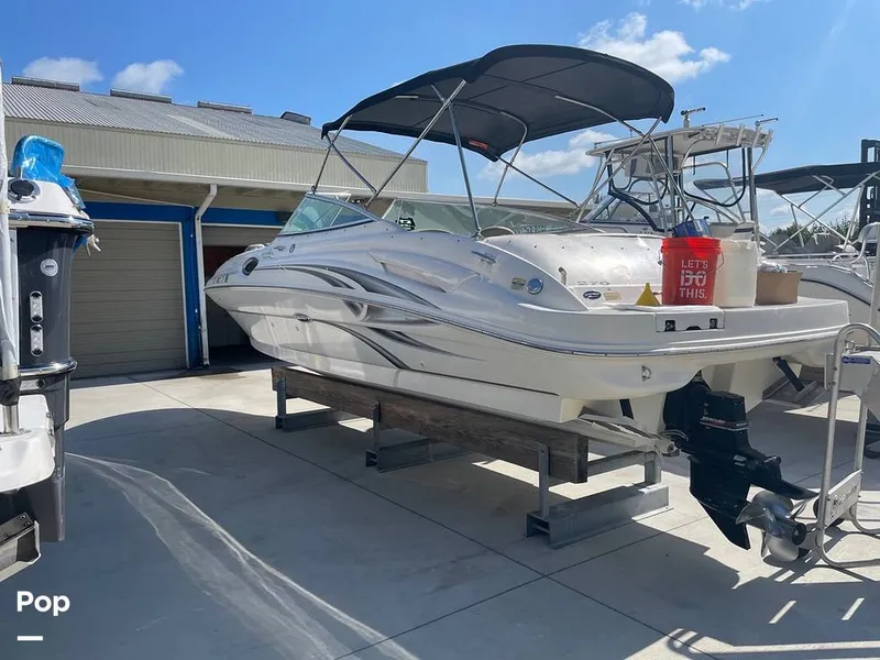 The Image of Sea Ray 270 Sundeck 2002 - 13260789