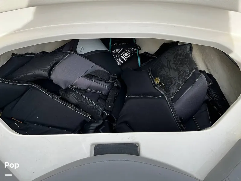 Slide: The Image of Heyday WT Surf 2019 - 13303350