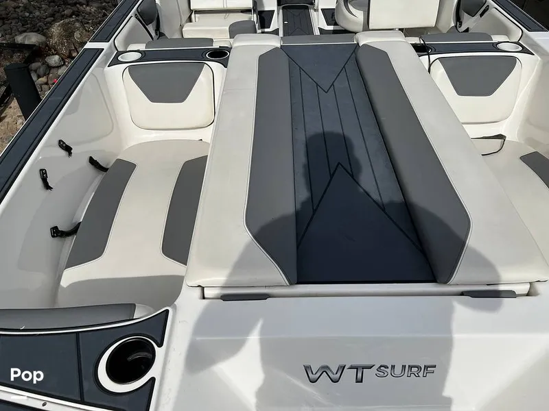 Slide: The Image of Heyday Wake Boats WT Surf 2019 - 13303369