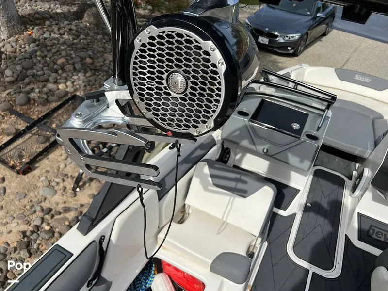 Slide: The Image of Heyday Wake Boats WT Surf 2019 - 13303375