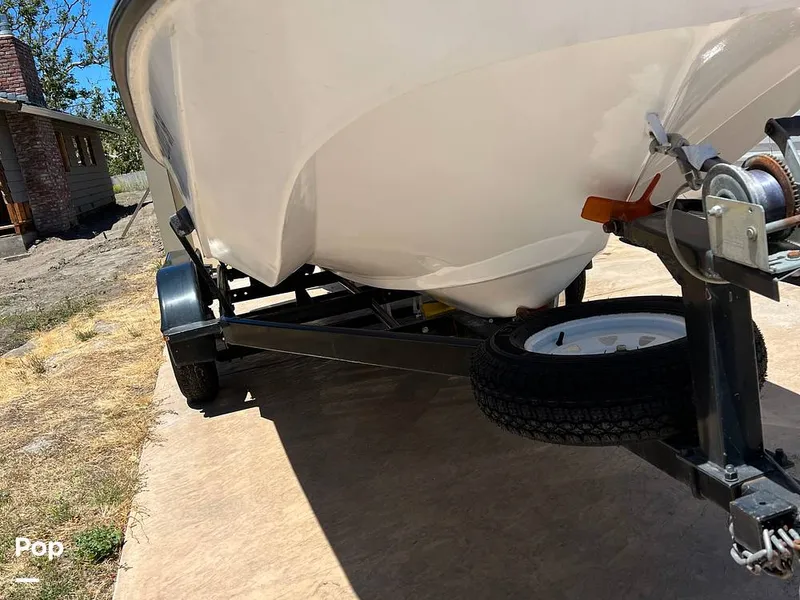 Slide: The Image of Boston Whaler 170 Montauk 1980 - 13539561